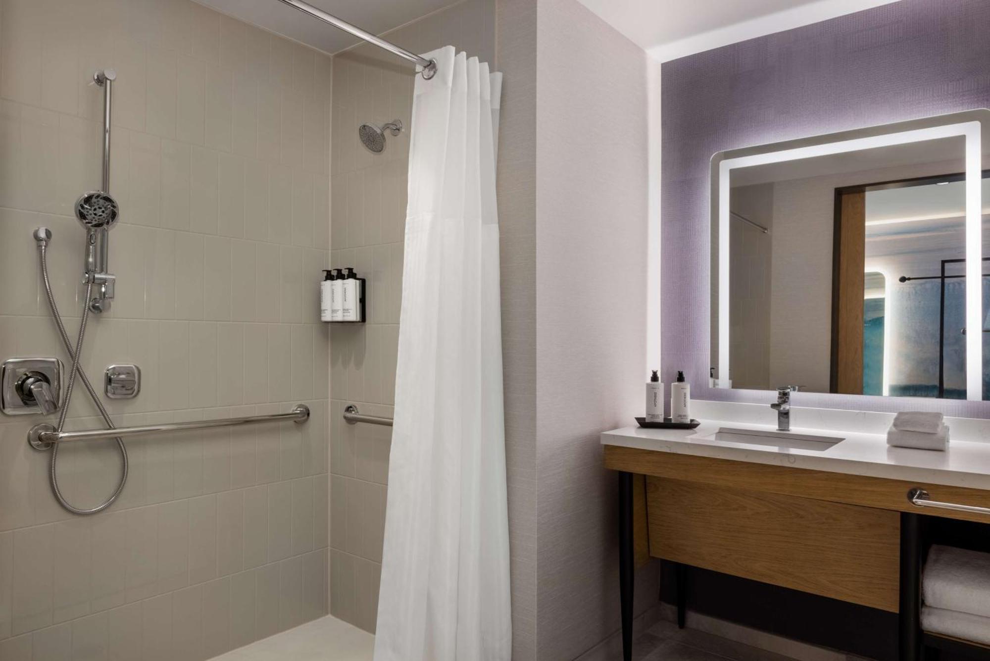 Tempo By Hilton Louisville Downtown Nulu 外观 照片
